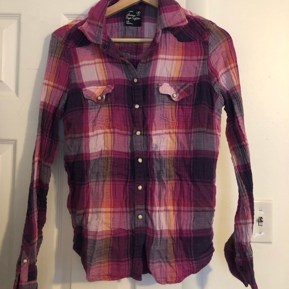 2/$10 American Eagle flannel top
